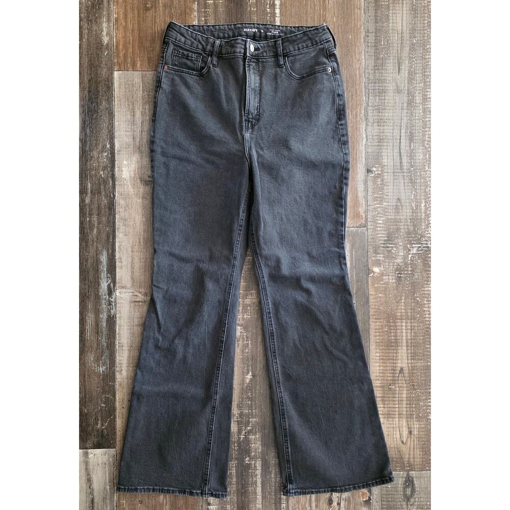 Old Navy Higher High-rise Flare Women's Black Jeans size 12